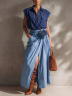 Elegant skirt with artistic cut and floral details